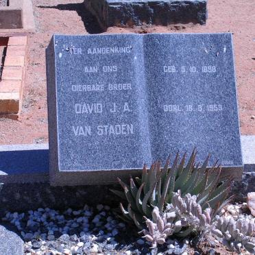 STADEN David J.A., van 1898-1959