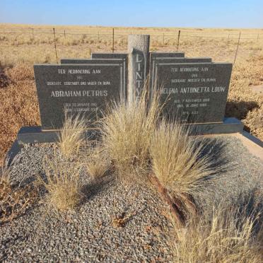 LINTVELT Abraham Petrus 1885-1973 &amp; Helena Antoinetta Louw 1890-1980