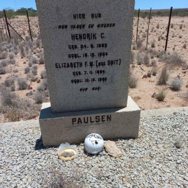 PAULSEN Hendrik C. 1882-1954 & Elizabeth F.M. SMIT 1884-1962