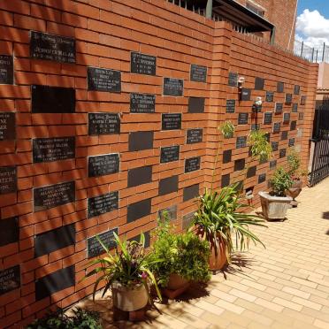 2. Overview / Oorsig