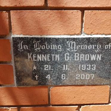 BROWN Kenneth G. 1933-2007