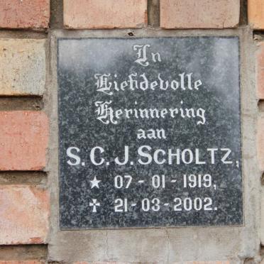 SCHOLTZ S.C.J. 1919-2002