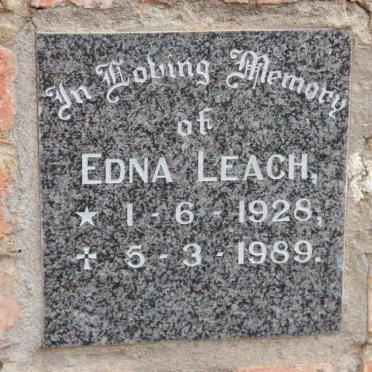LEACH Edna 1928-1989