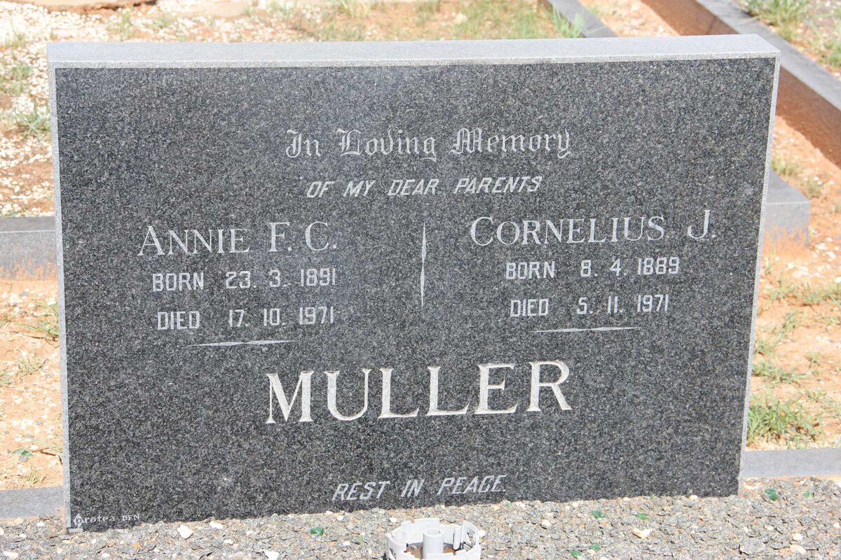 MULLER Cornelius J. 1889-1971 &amp; Annie F.C. 1891-1971
