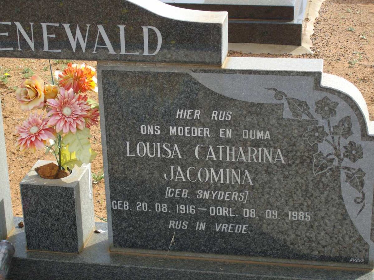 GROENEWALD Louisa Catharina Jacomina nee SNYDERS 1916-1985