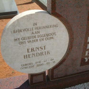 HICKLEY Ernst Hendrik 1918-2000