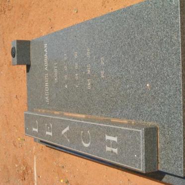 LEACH Jacobus Adriaan 1927-1990 