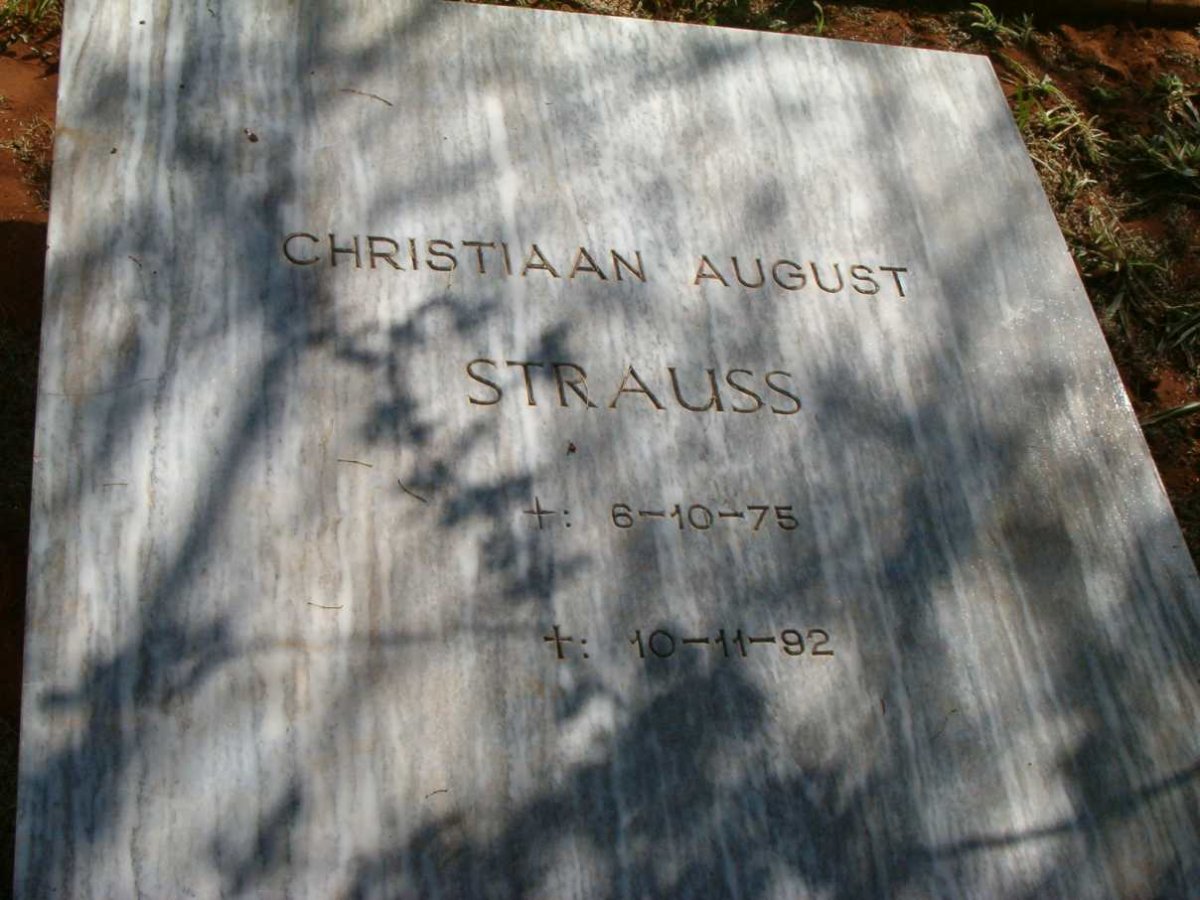 STRAUSS Christiaan August 1975-1992