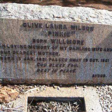WILSON Olive Laura nee WILLMORE 1921-1961