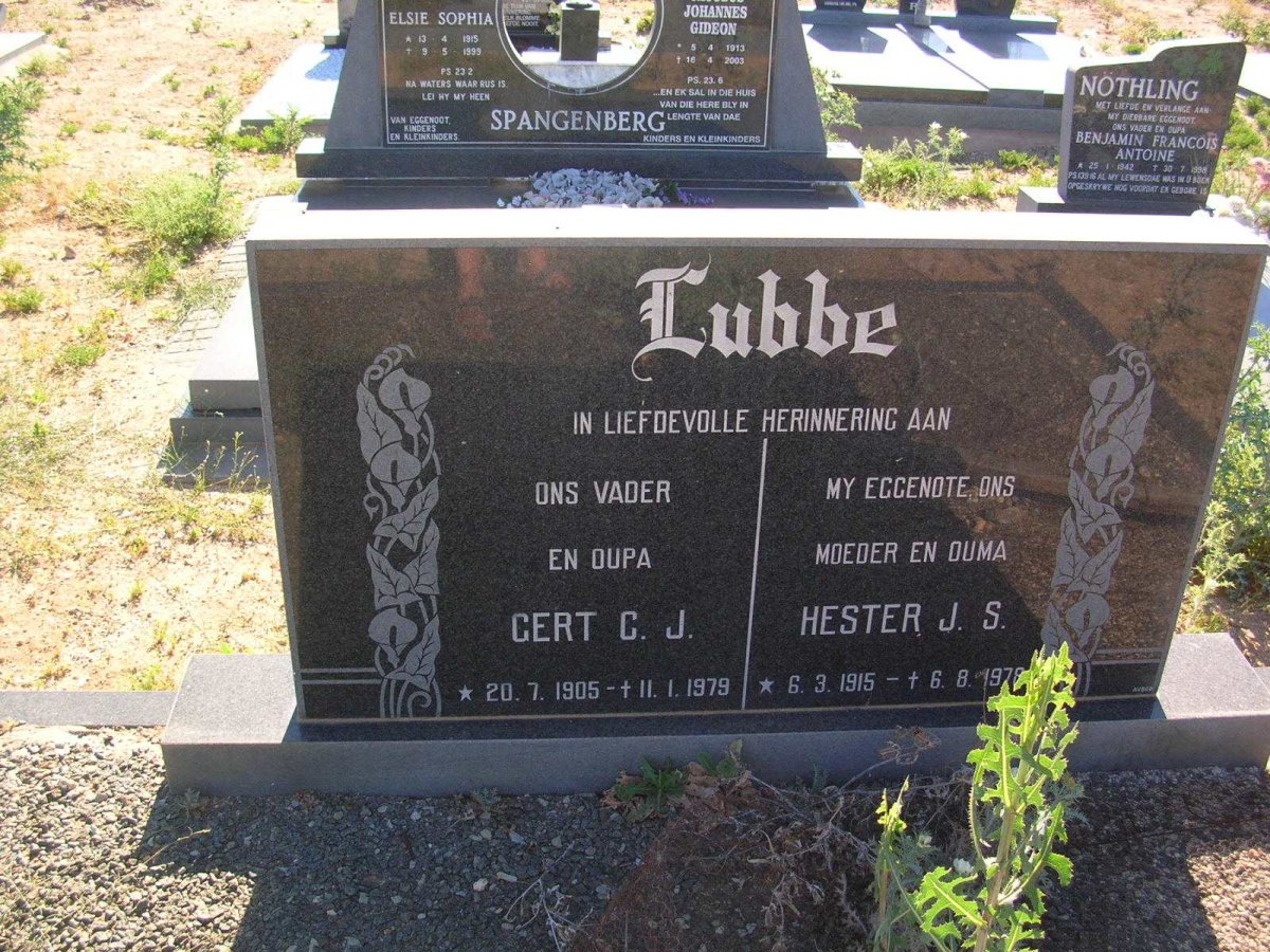 LUBBE Gert C.J. 1905-1979 &amp; Hester J.S. 1915-197?