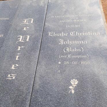 VRIES Jacobus Adriaan van Niekerk, de 1920-2007 &amp; Elsabe Christina Johanna COMPION 1930-