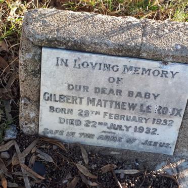 ROUX Gilbert Matthew, le 1932-1932