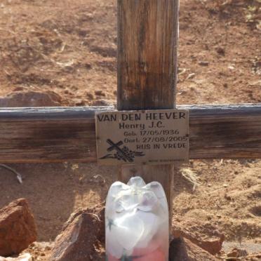 HEEVER Henry J.C., van den 1936-2005