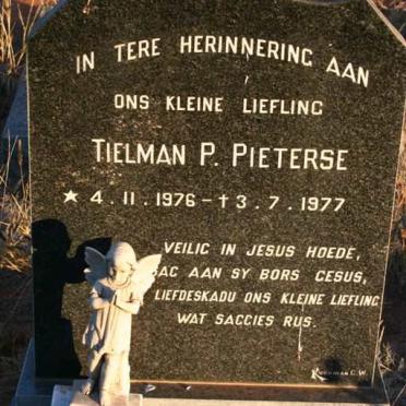 PIETERSE Tielman P. 1976-1977