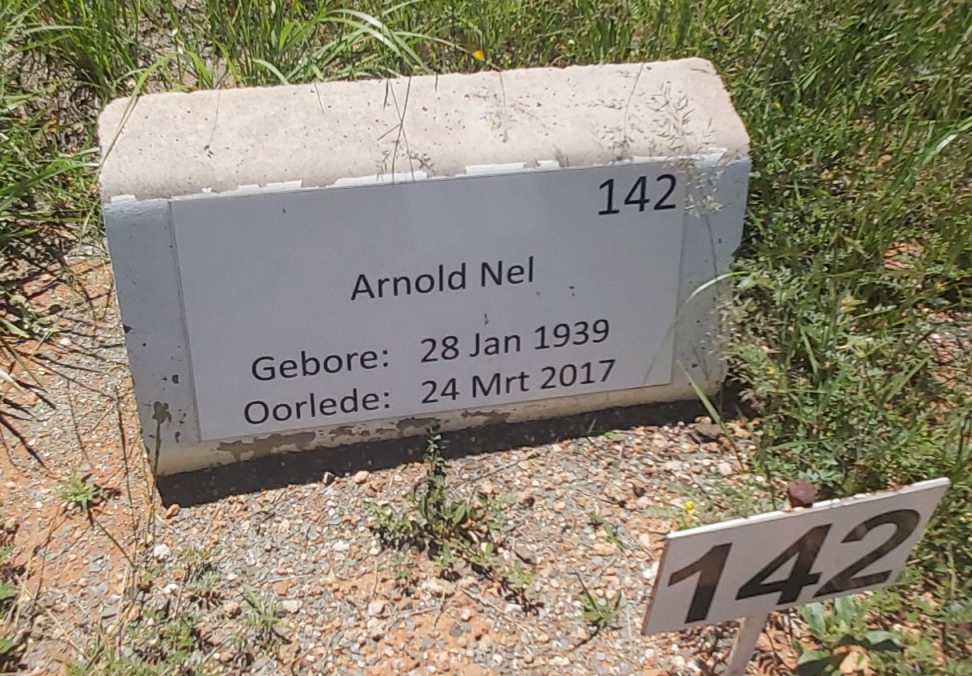 NEL Arnold 1939-2017
