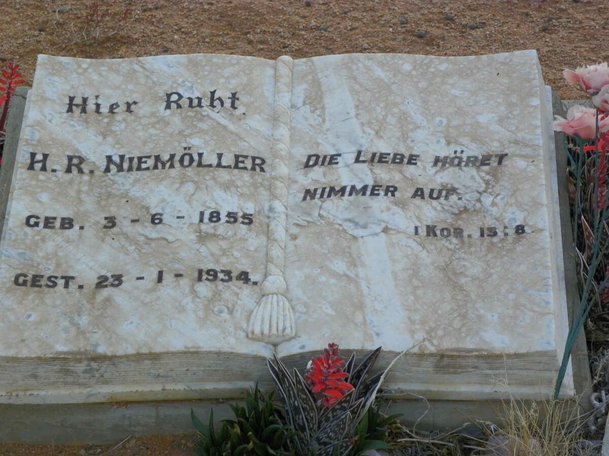 NIEMÖLLER H.R. 1855-1934