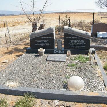 EMSLIE Geoffrey Stuart 1925-1983 &amp; Theresa Mary 1930-1998 :: LLOYD Catherine nee EMSLIE 1951-2005