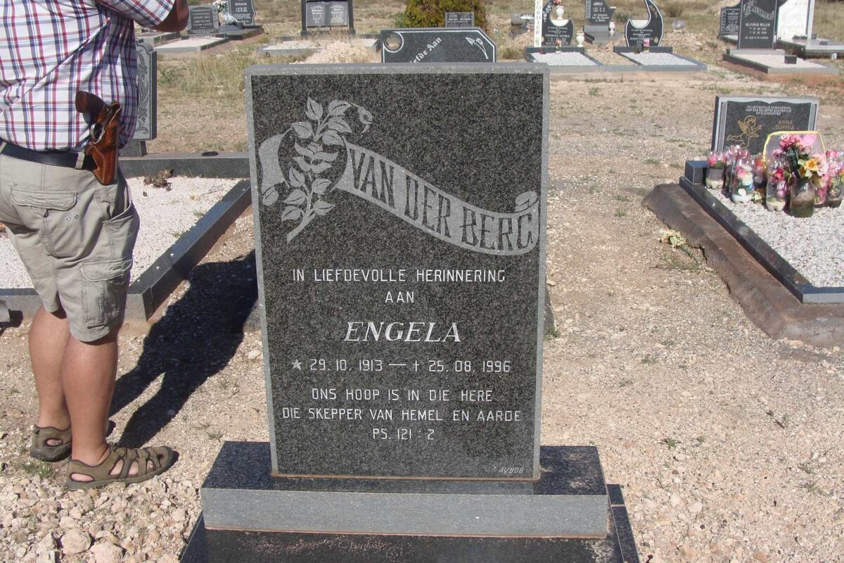 BERG Engela, van der 1913-1996