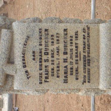 DUNKER Frans S. 18?9-1923 &amp; Maria M. 1852-1921