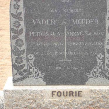 FOURIE Petrus J. A. 1880-1950 &amp;  Anna C. S. HUMAN 1883-1951