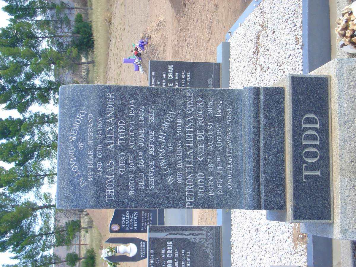 TODD Thomas Alexander 1904-1957 &amp; Petronella Lefina DE KOCK 1905-1988