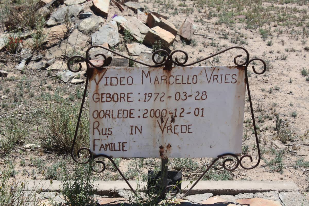 VRIES Video Marcello 1972-2000