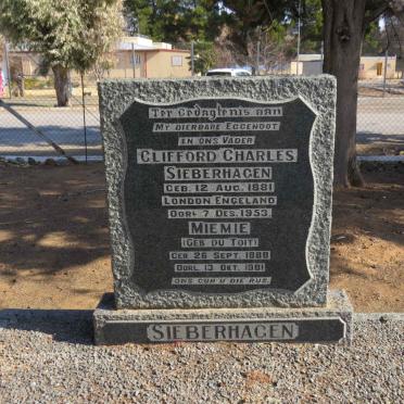 SIEBERHAGEN Clifford Charles 1881-1953 &amp; Miemie DU TOIT 1888-1981