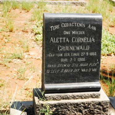 GROENEWALD Coenraad Adolf 1879-1949 &amp; Aletta Cornelia VAN DER LINDE 1880-1966 