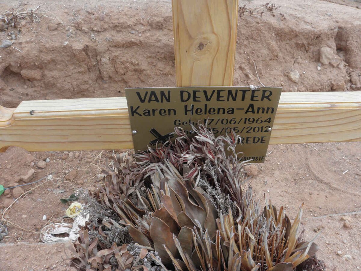 DEVENTER Karen Helena-Ann, van 1964-2012