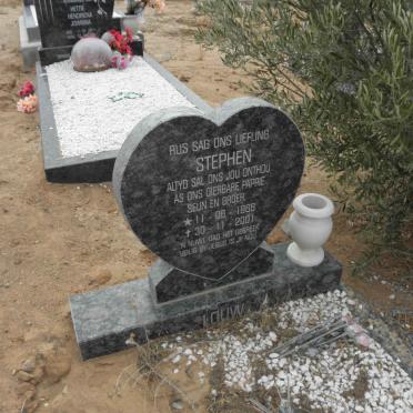 LOUW Stephen 1968-2001