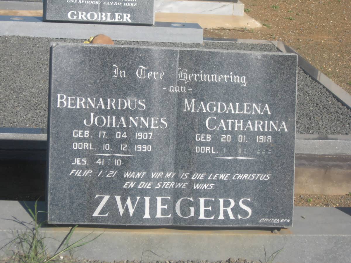 ZWIEGERS Bernardus Johannes 1907-1990 &amp; Magdalena Catharina 1918-
