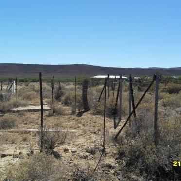 Northern Cape, SUTHERLAND district, Vinke Kuil 171, Tuinplaas farm cemetery
