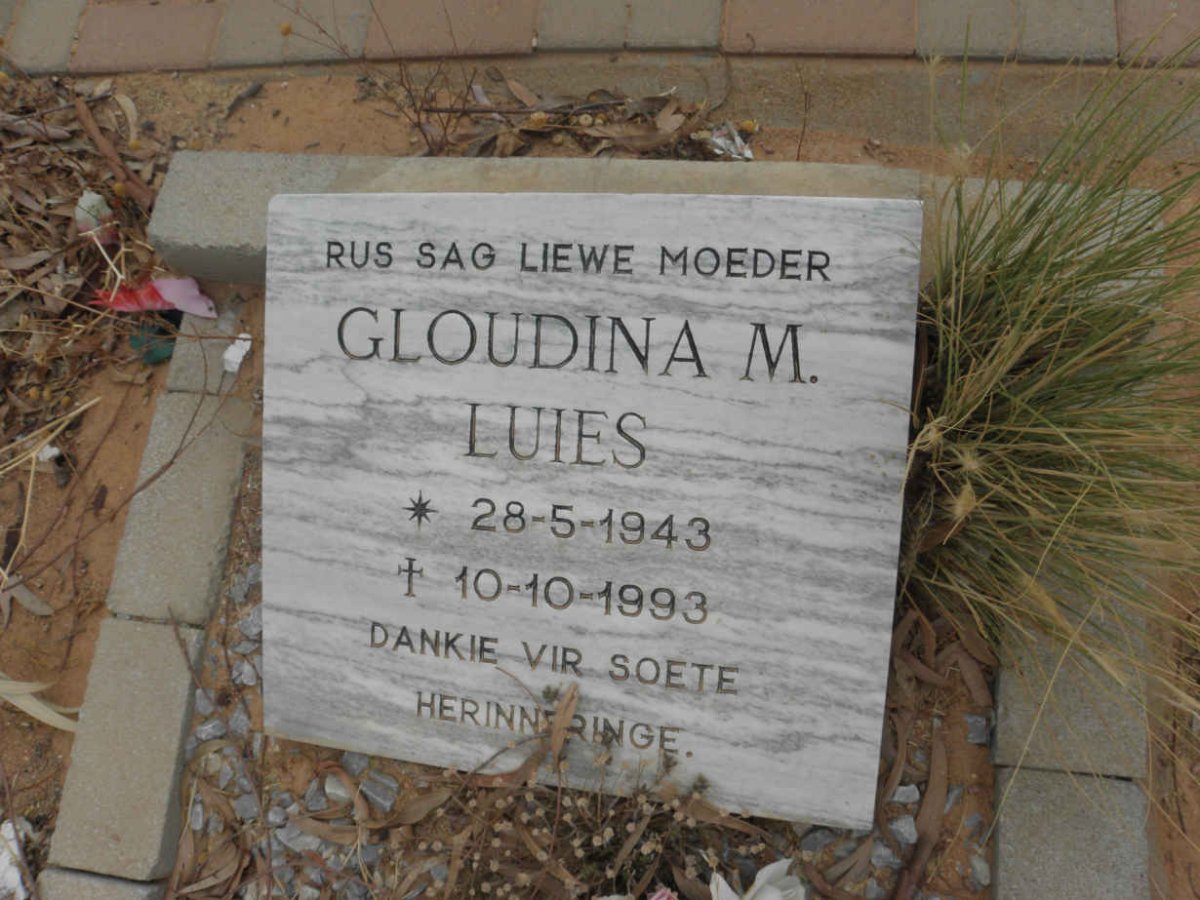 LUIES Gloudina M. 1943-1993