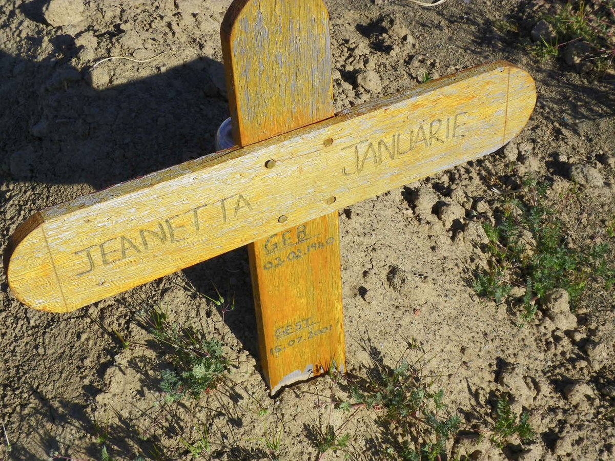 JANUARIE Jeanetta 1940-2001