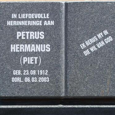 HUSSELMAN Petrus Hermanus 1912-2003