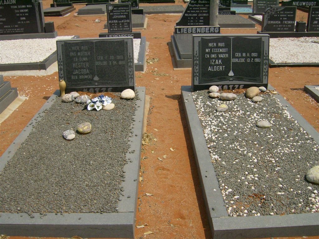 KOTZE Izak Aldert 1903-1983 &amp; Hester Jacoba BRUWER 1906-1988