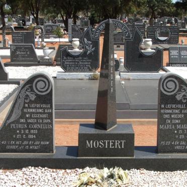 MOSTERT Petrus Cornelius 1933-1984 &amp; Maria Magdalena 1939-1990