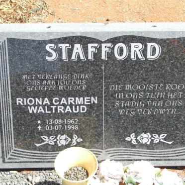 STAFFORD Riona Carmen Waltraud 1962-1998