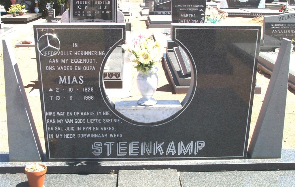 STEENKAMP Mias 1926-1996