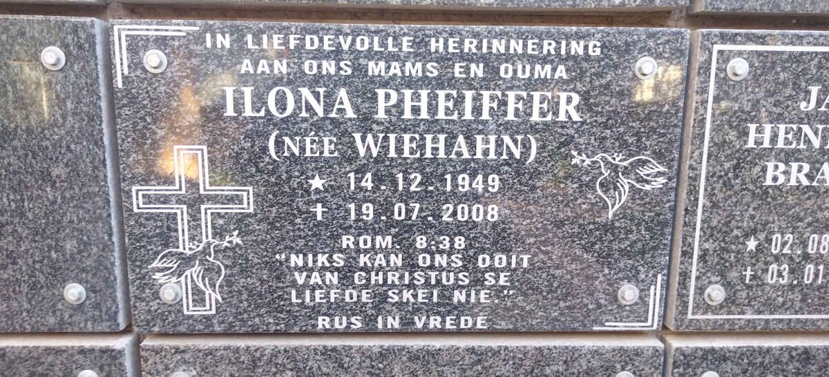 PHEIFFER Ilona nee WIEHAHN 1949-2008