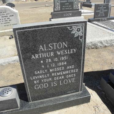 A - Surnames :: Vanne - A