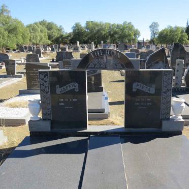 THERON Pieta 1911-1976 &amp; Jaffie 1908-