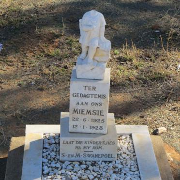 SWANEPOEL Miemsie 1925-1928
