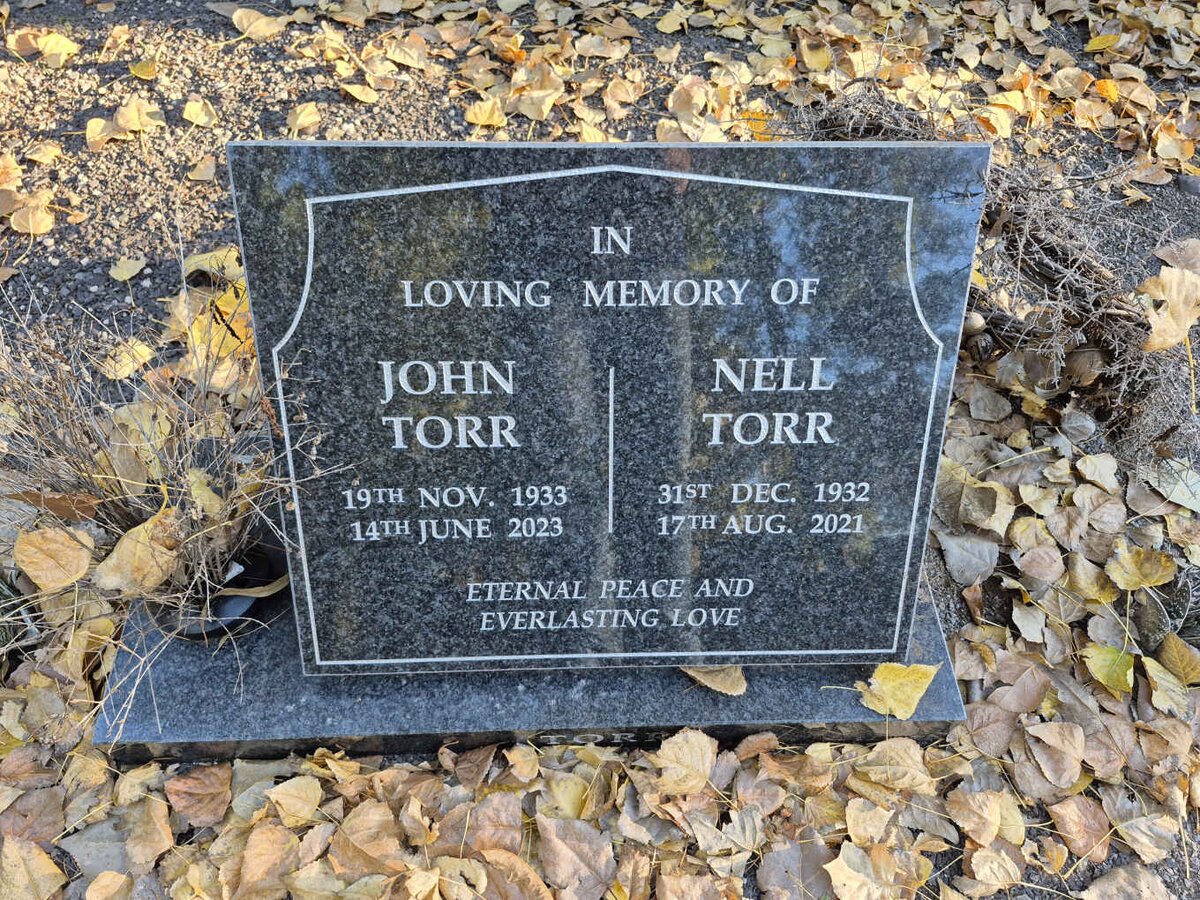 TORR John 1933-2023 & Nell 1932-2021
