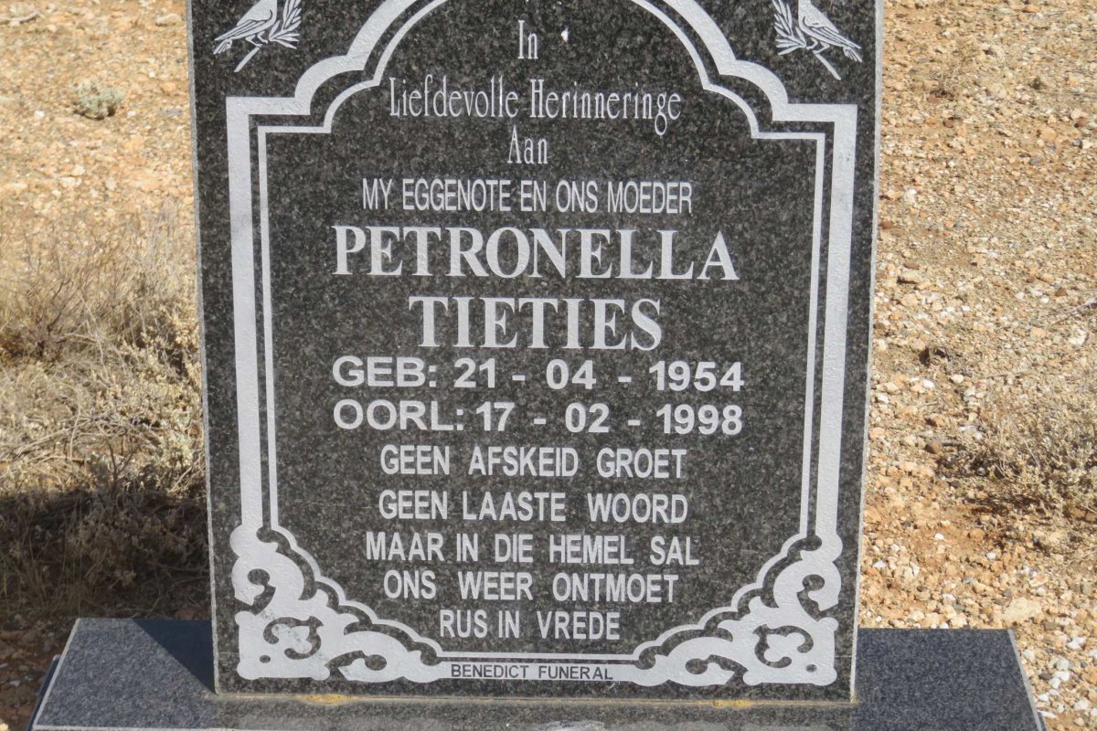 TIETIES Petronella 1954-1998