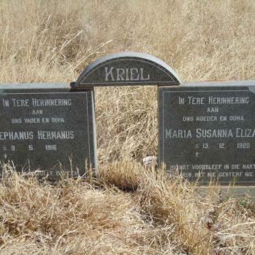 KRIEL Stephanus Hermanus 1916- &amp; Maria Susanna Elizabeth 1920-