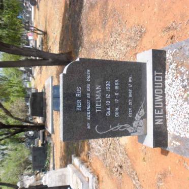 NIEUWOUDT Tielman 1902-1969