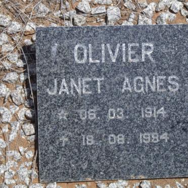 OLIVIER Janet Agnes 1914-1984