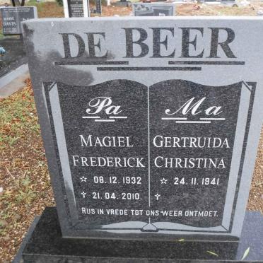 BEER Magiel Frederick, de 1932-2010 &amp; Gertruida Christina 1941-