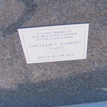 CELLIERS Cornelius Andries 1918-1992 &amp; Elizabeth DAVIDSON 19?0-1982